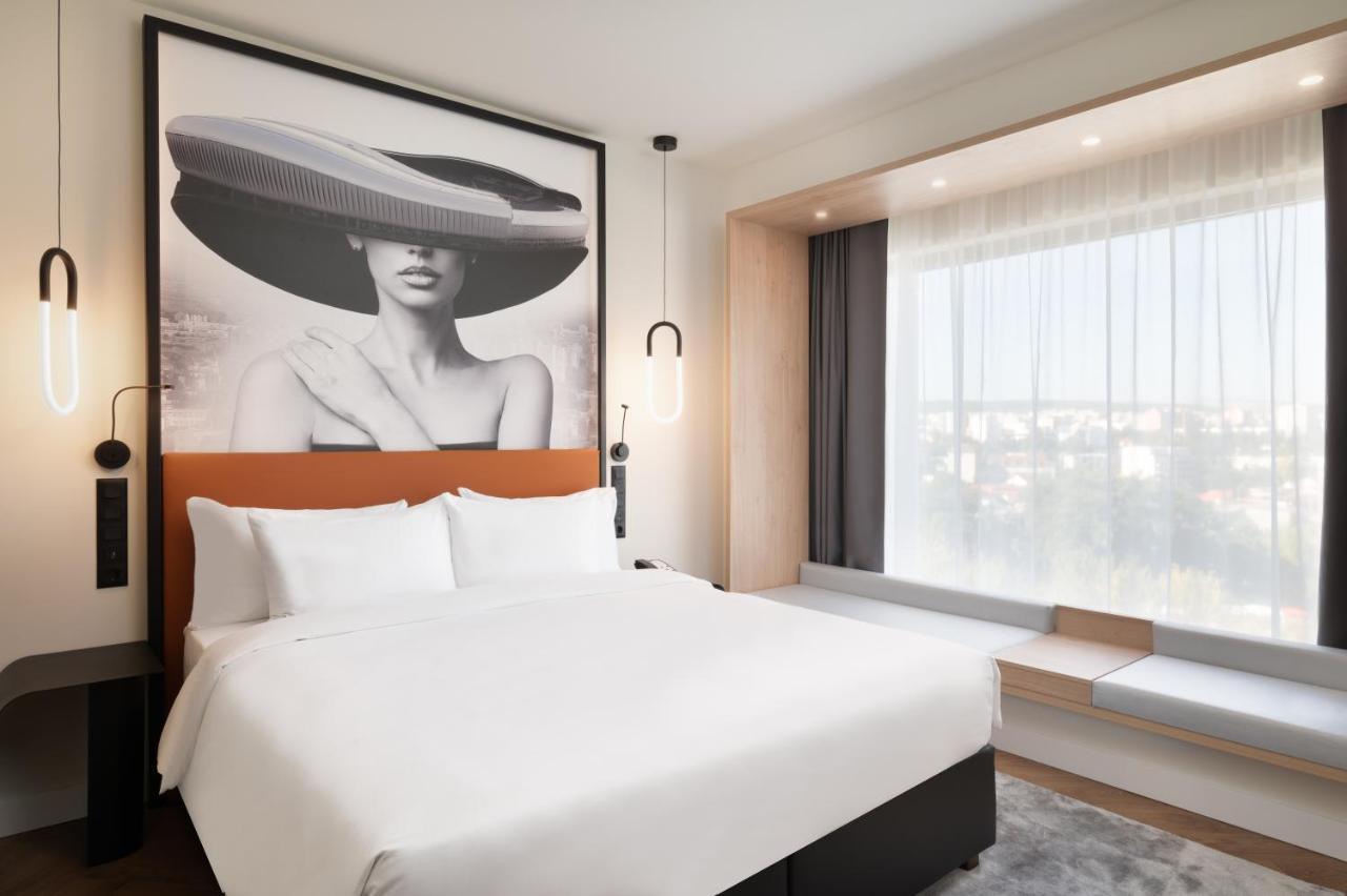 Radisson Blu Hotel, Cluj Exteriör bild